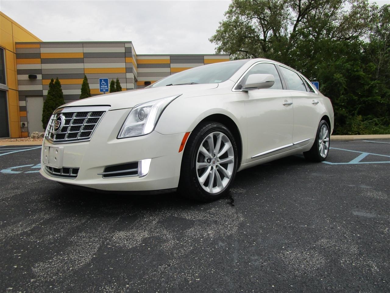 Cadillac XTS Premium 2013