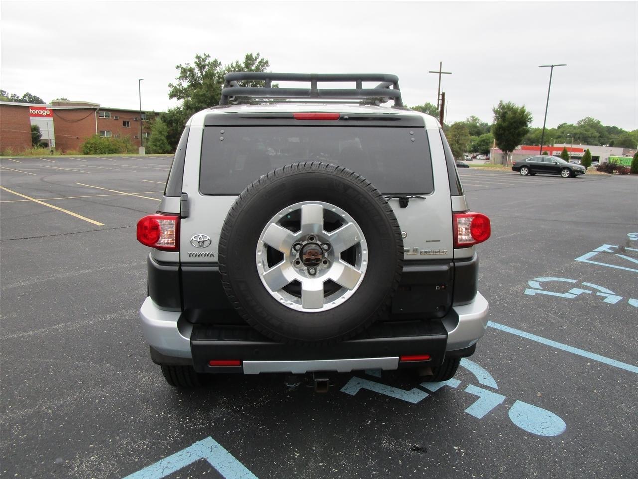 Toyota FJ Cruiser 4WD AT 2010