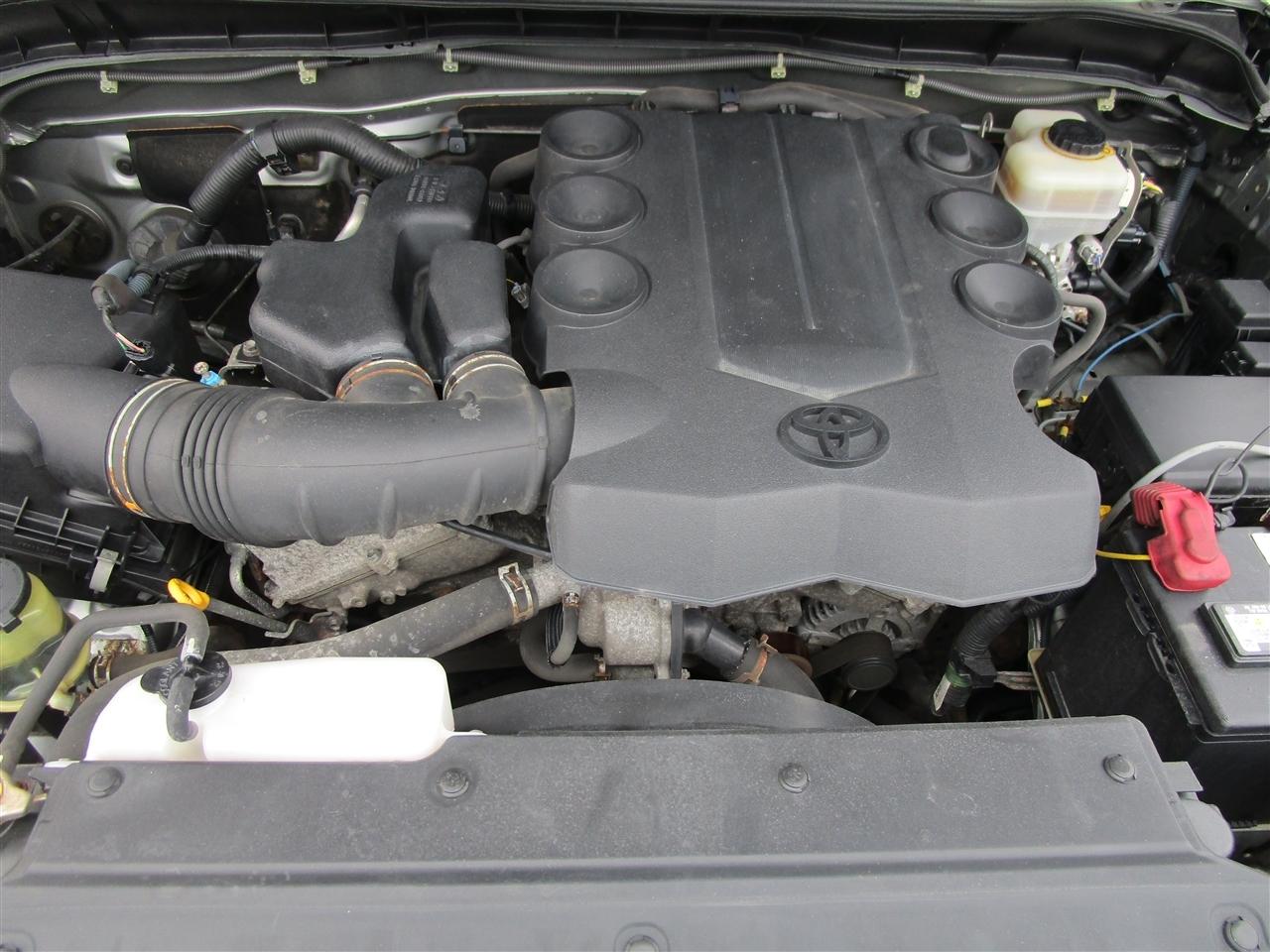 Toyota FJ Cruiser 4WD AT 2010
