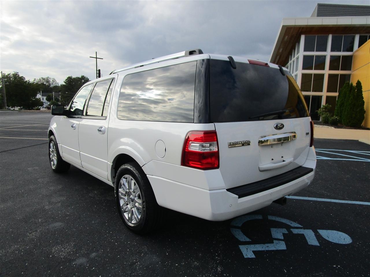 Ford Expedition EL Limited 4WD 2014