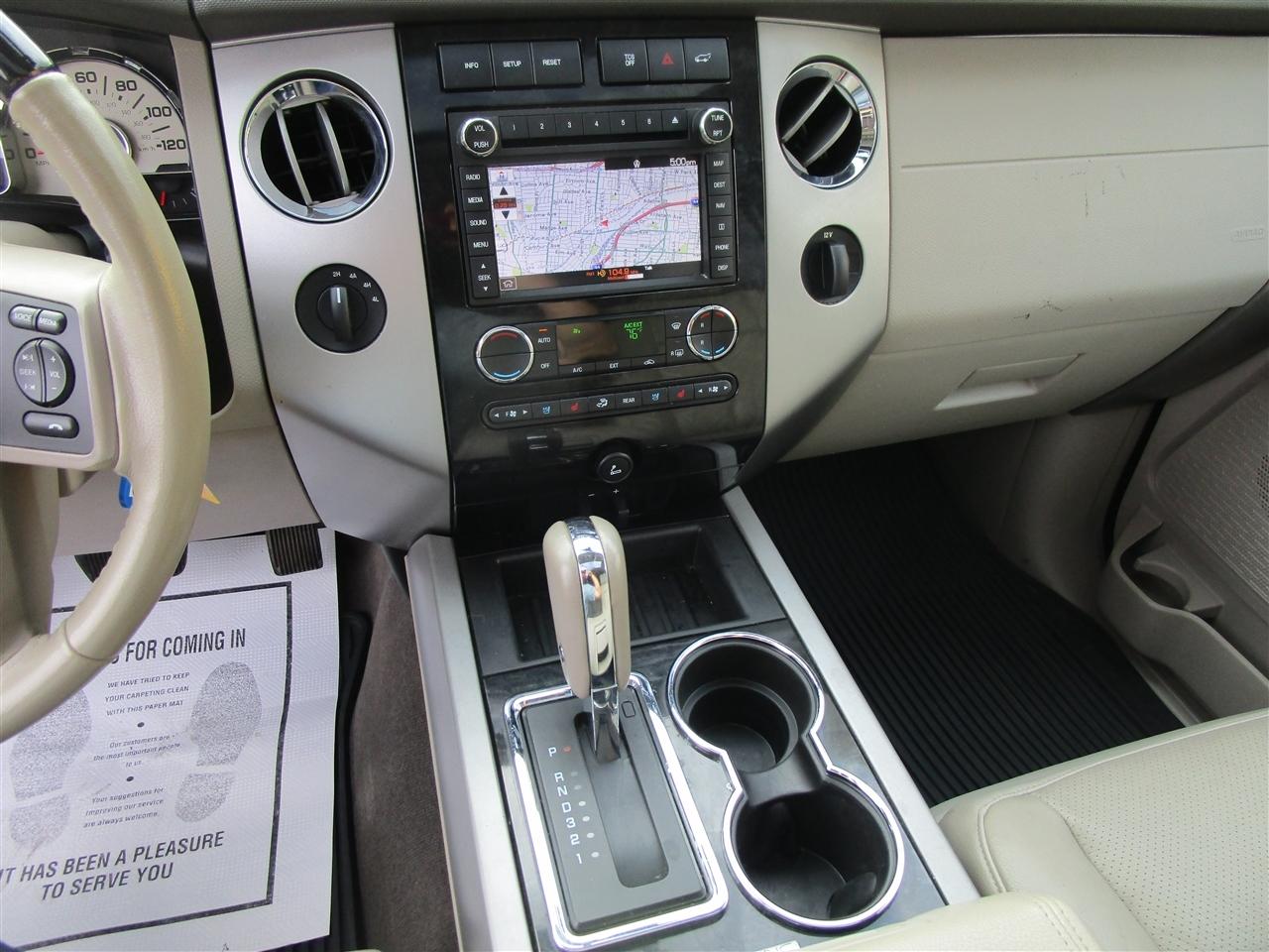 Ford Expedition EL Limited 4WD 2014