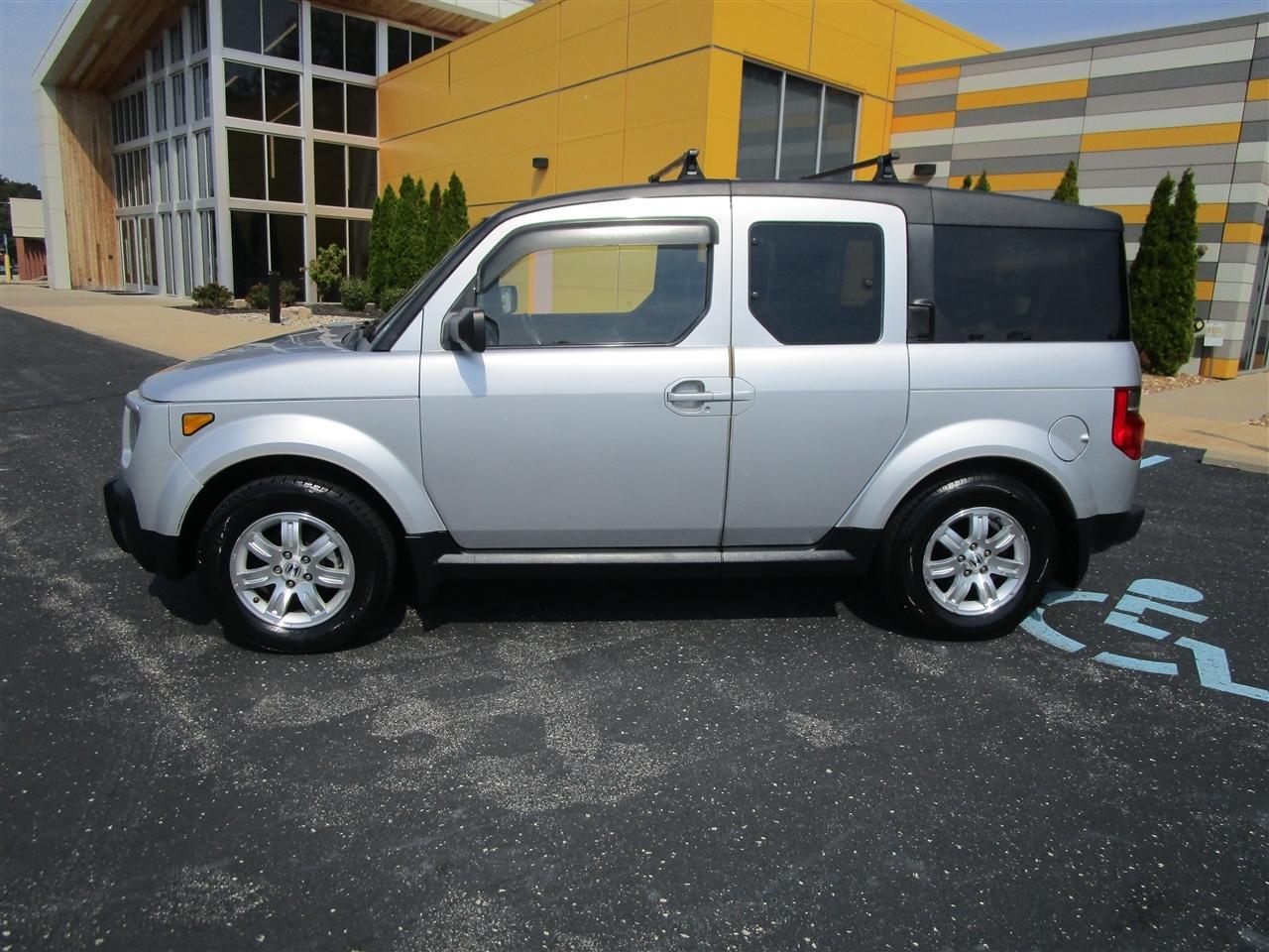 Honda Element EX 4WD AT 2007
