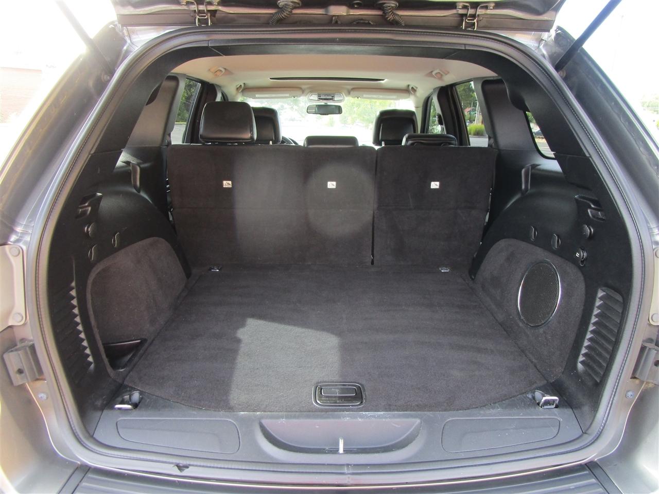 Jeep Grand Cherokee Laredo 4WD 2011