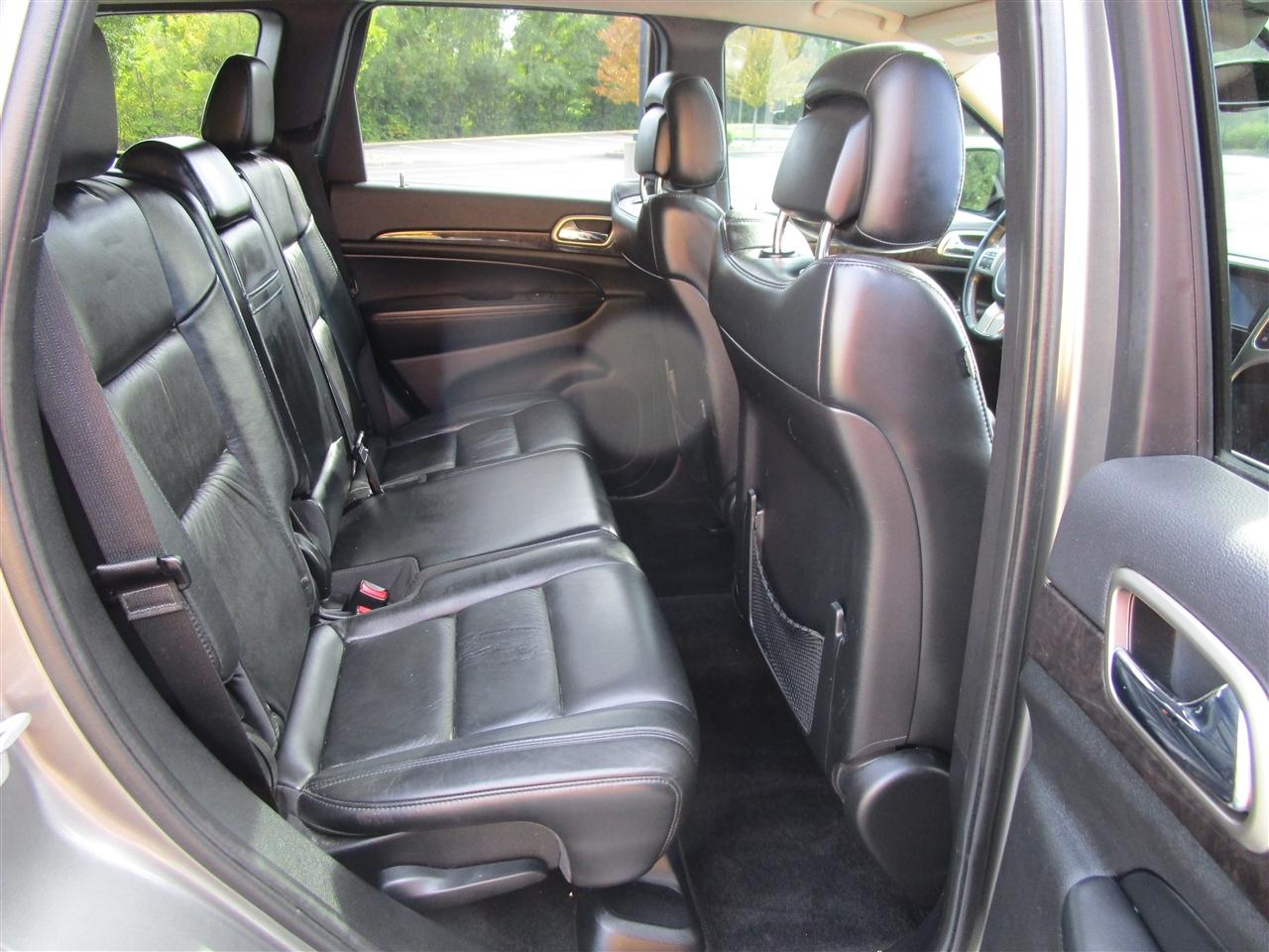 Jeep Grand Cherokee Laredo 4WD 2011