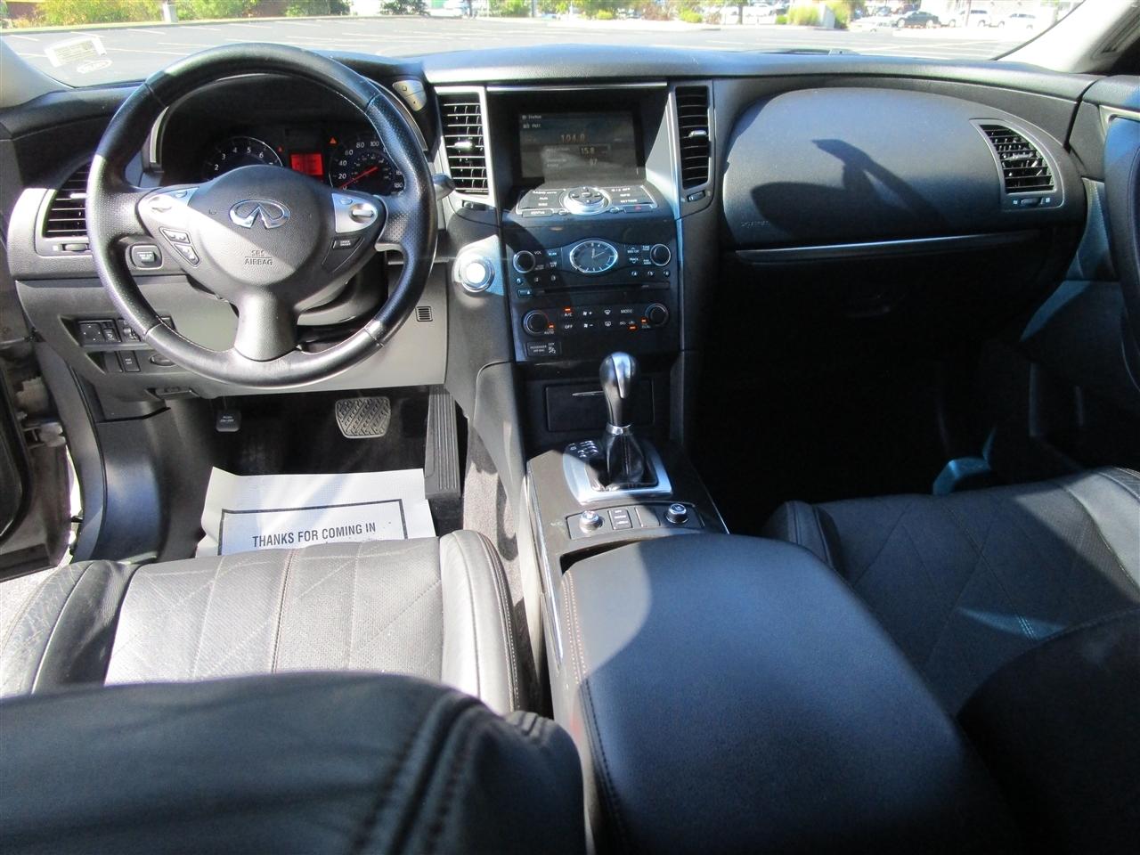 Infiniti FX FX35 AWD 2010