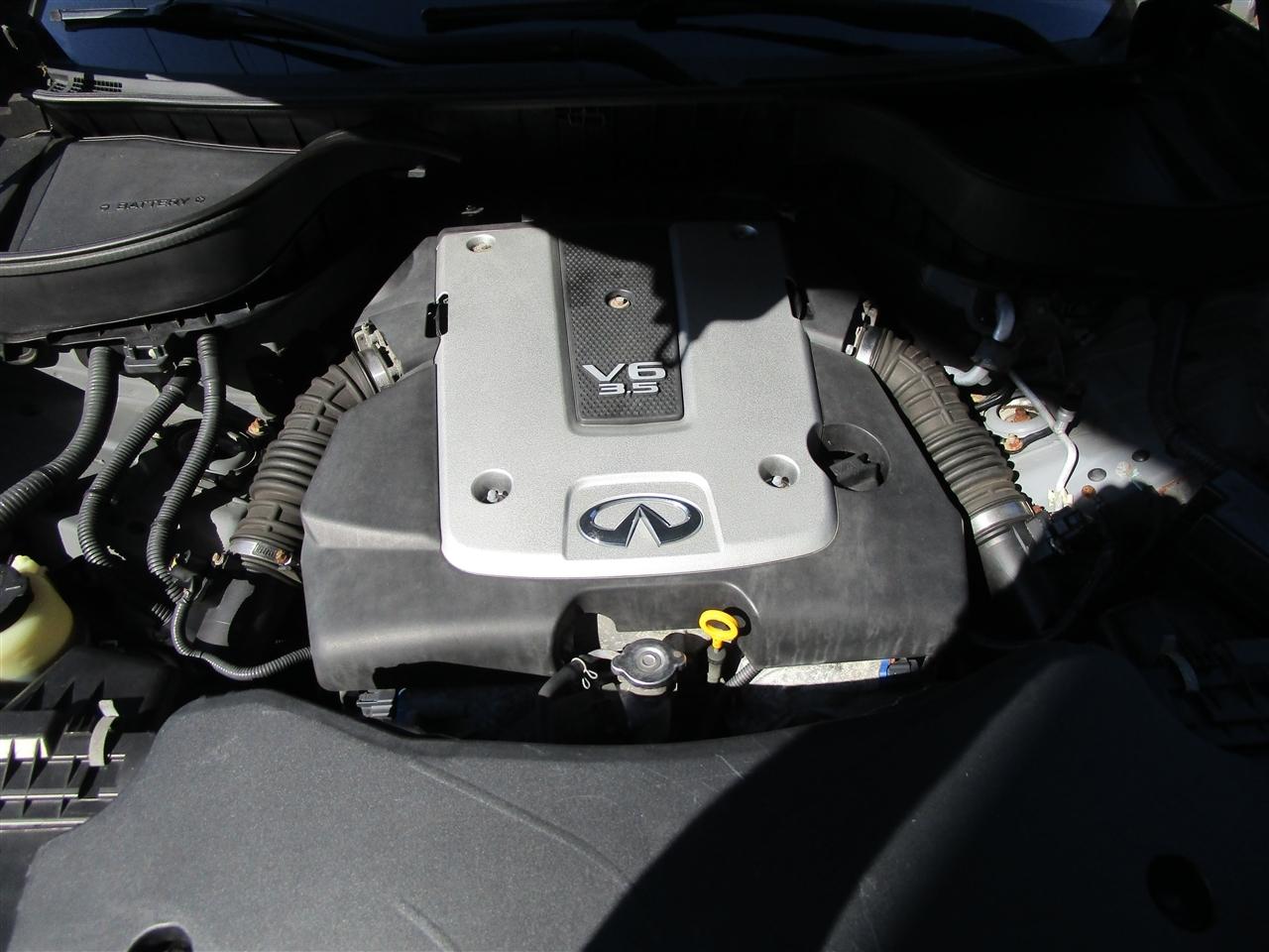 Infiniti FX FX35 AWD 2010