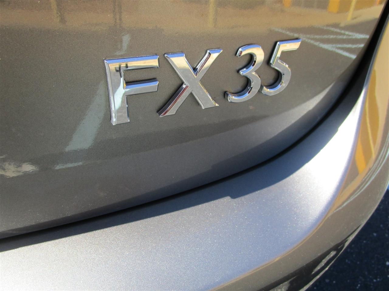 Infiniti FX FX35 AWD 2010