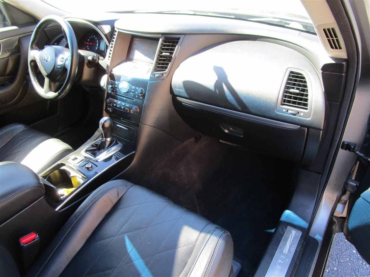 Infiniti FX FX35 AWD 2010