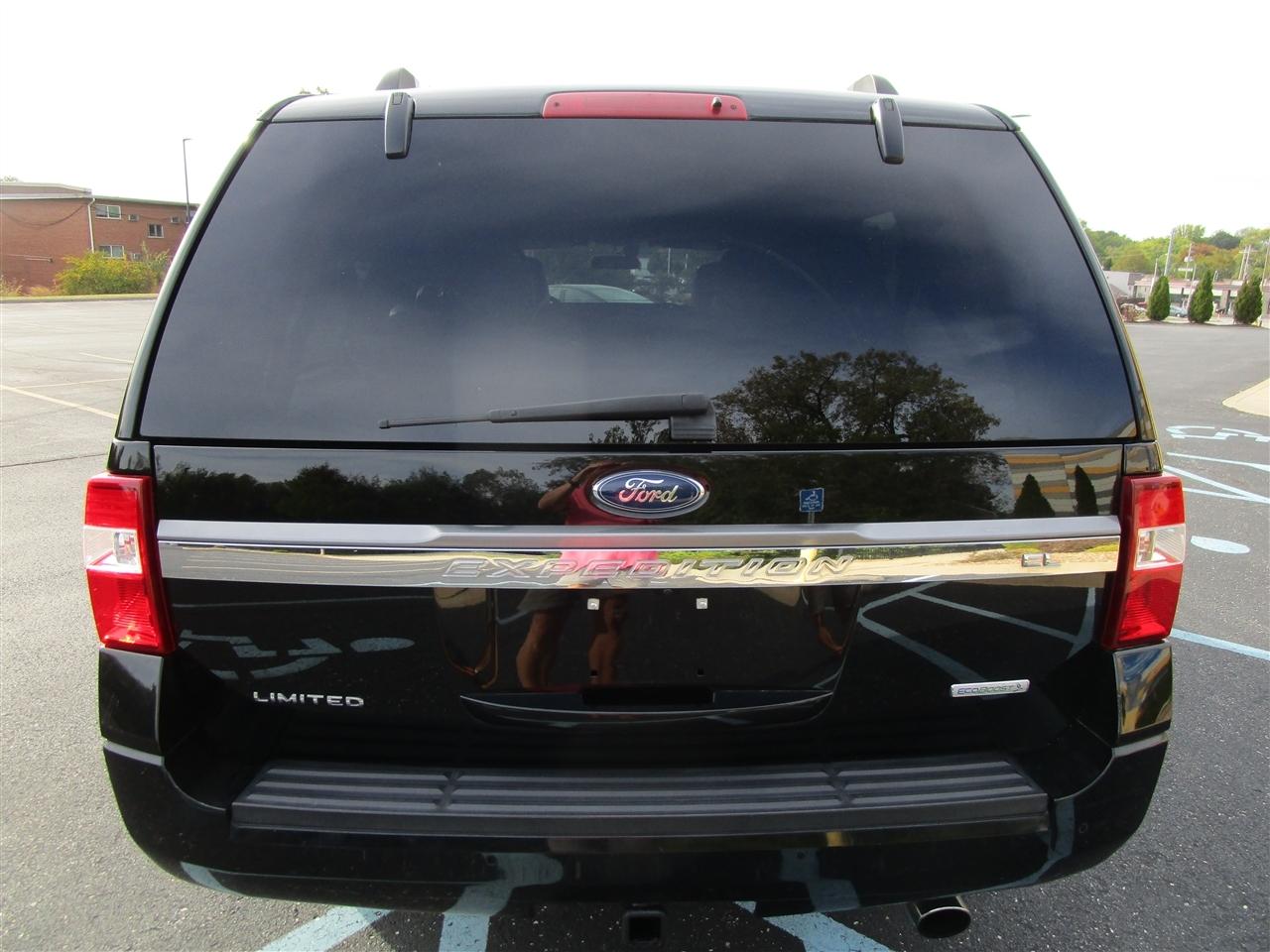 Ford Expedition EL Limited 4WD 2017
