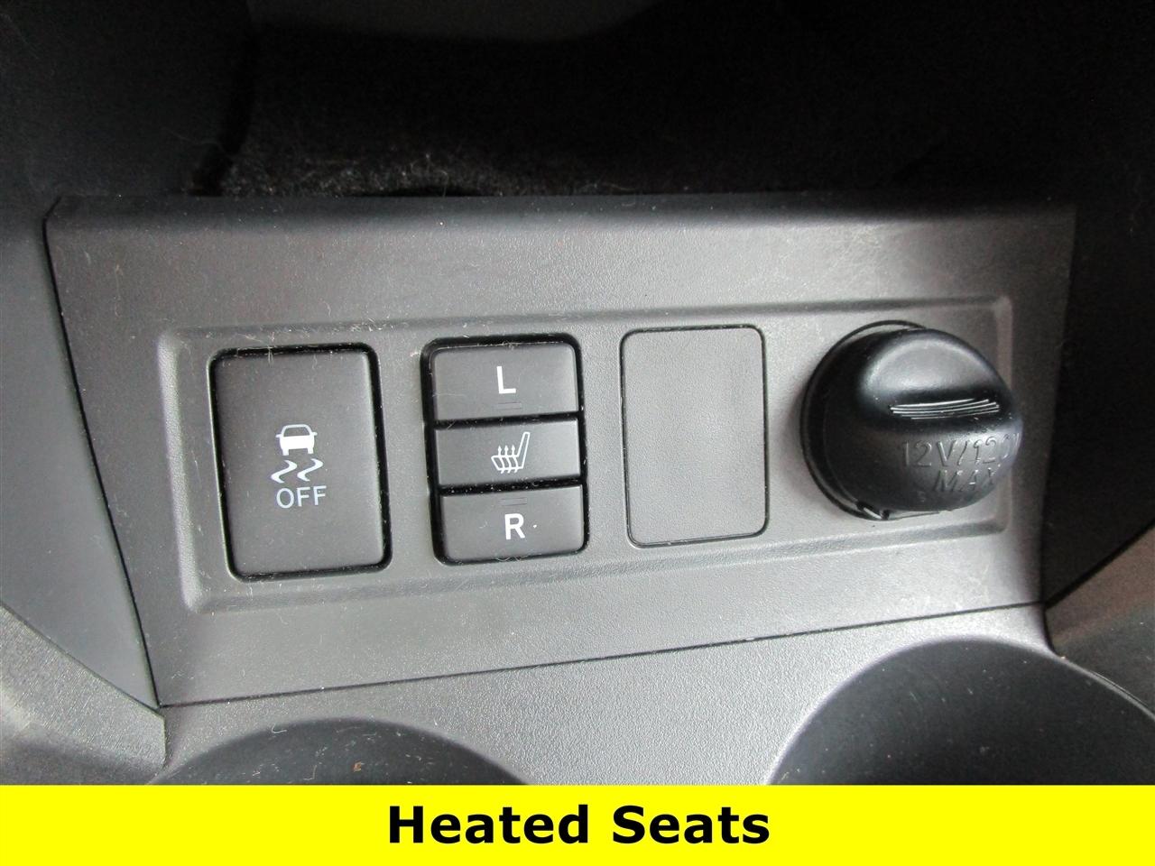 Toyota RAV4 Limited V6 4WD 2012