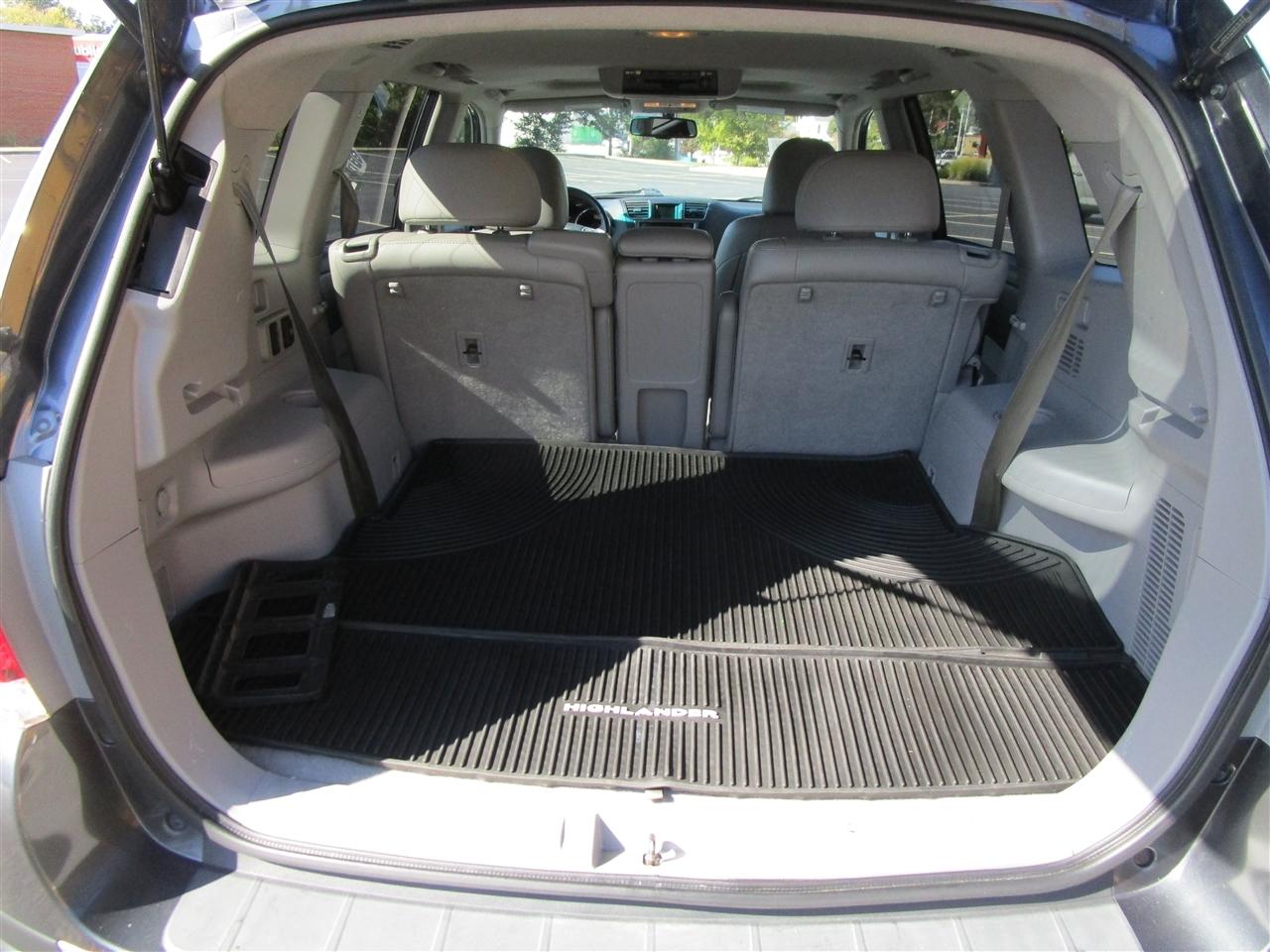 Toyota Highlander Limited 4WD 2013