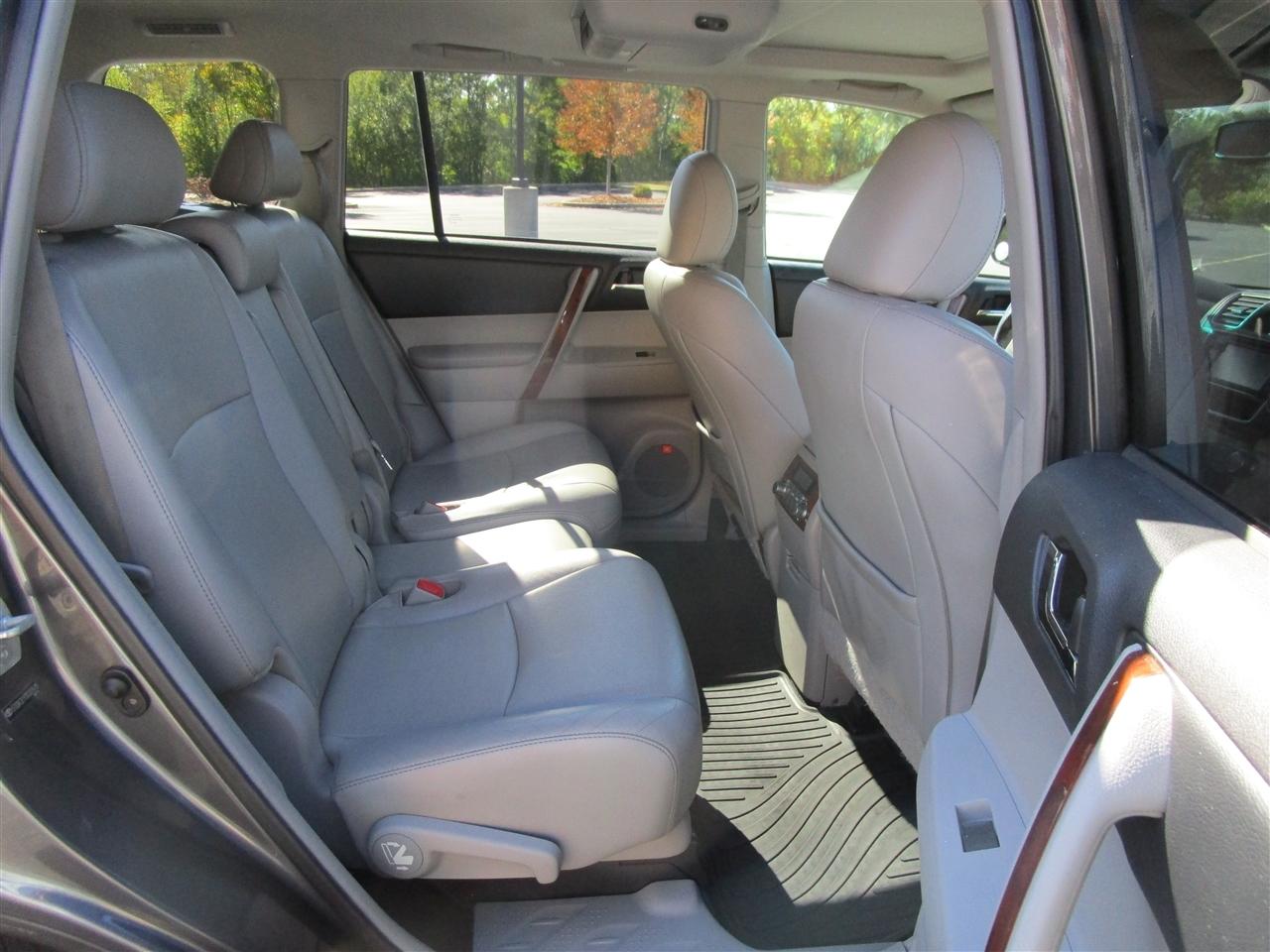 Toyota Highlander Limited 4WD 2013