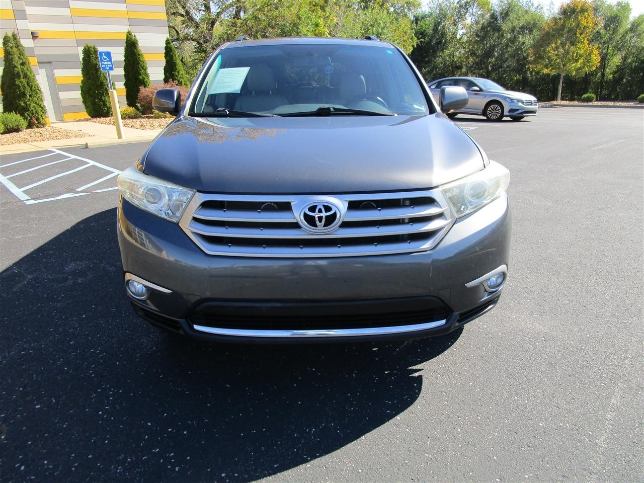 Toyota Highlander Limited 4WD 2013
