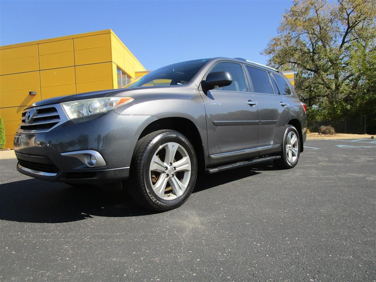 Toyota Highlander Limited 4WD 2013
