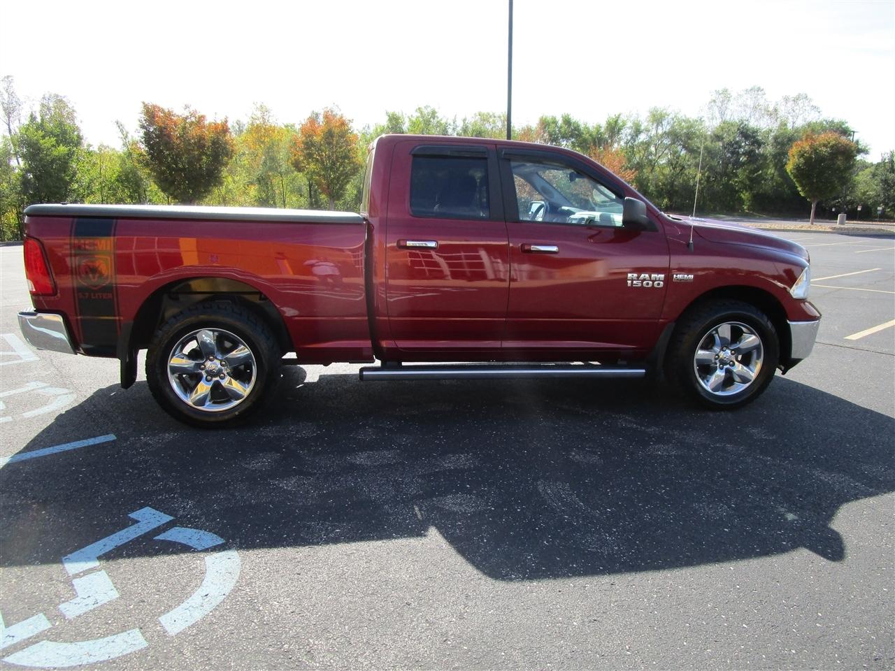 RAM 1500 SLT Quad Cab 4WD 2014