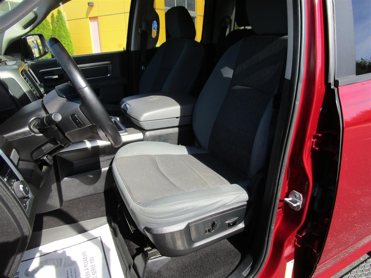 RAM 1500 SLT Quad Cab 4WD 2014