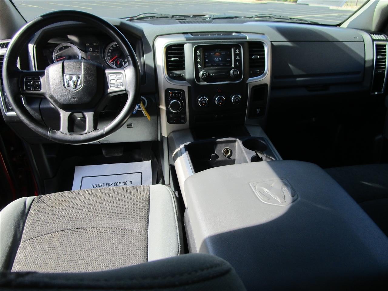 RAM 1500 SLT Quad Cab 4WD 2014