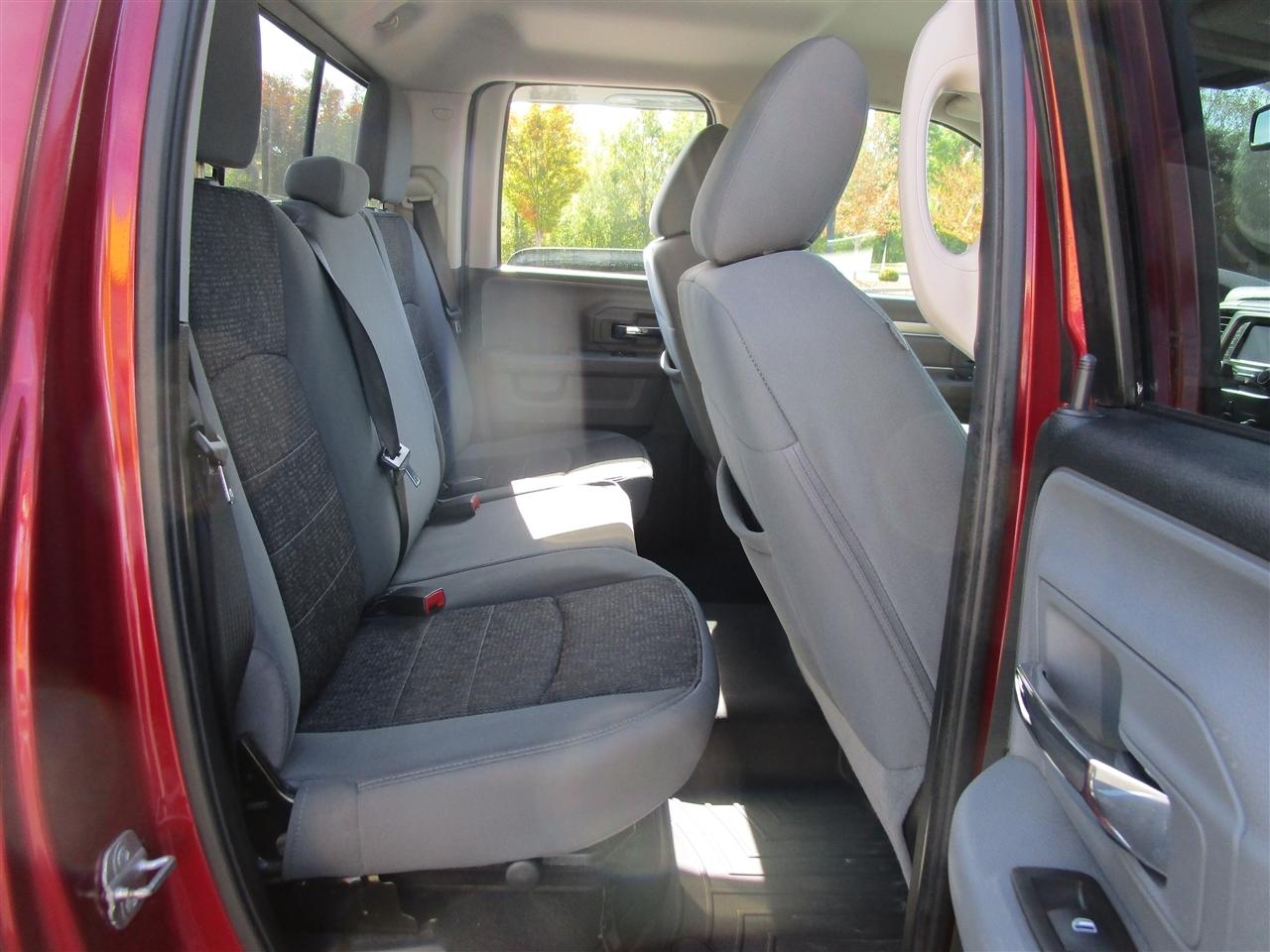 RAM 1500 SLT Quad Cab 4WD 2014