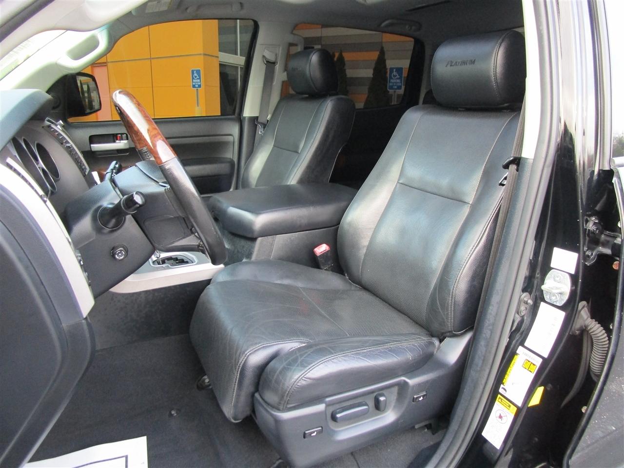 Toyota Tundra Limited 5.7L CrewMax 4WD 2012