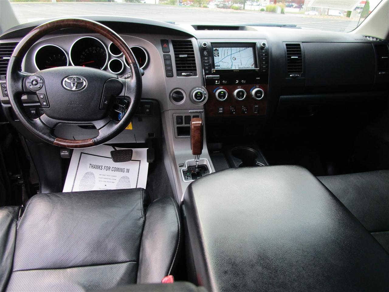 Toyota Tundra Limited 5.7L CrewMax 4WD 2012