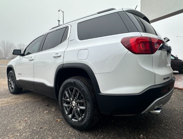 GMC Acadia SLT-1 FWD 2018