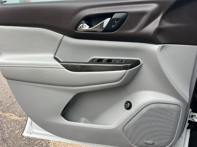 GMC Acadia SLT-1 FWD 2018