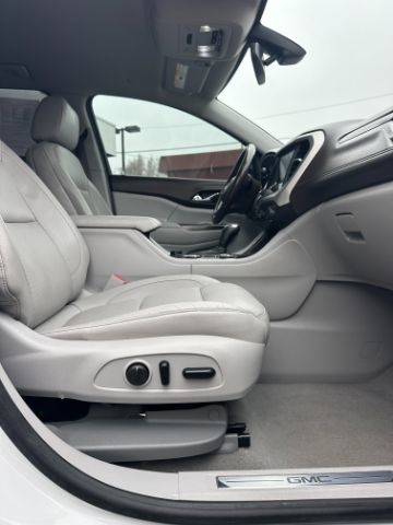 GMC Acadia SLT-1 FWD 2018