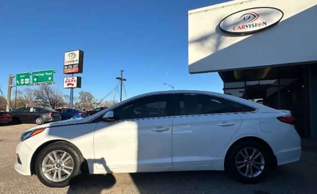Hyundai Sonata SE 2015