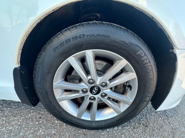 Hyundai Sonata SE 2015