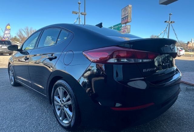 Hyundai Elantra Limited 4D Sedan 2017