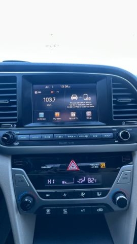 Hyundai Elantra Limited 4D Sedan 2017