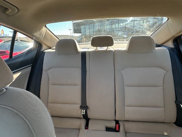 Hyundai Elantra Limited 4D Sedan 2017