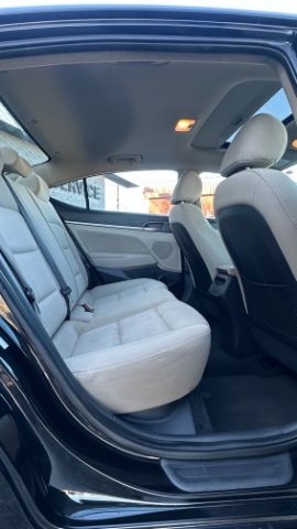 Hyundai Elantra Limited 4D Sedan 2017