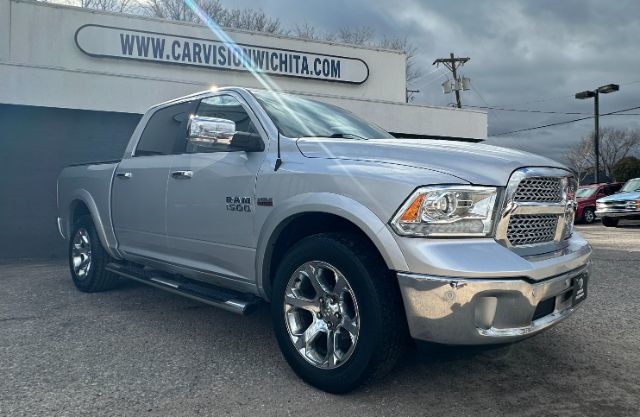 2016 RAM 1500 Laramie Crew Cab SWB 4WD