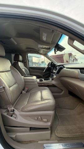 GMC Yukon SLT 4WD 2016