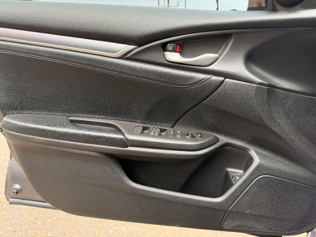 Honda Civic Touring Sedan CVT 2018