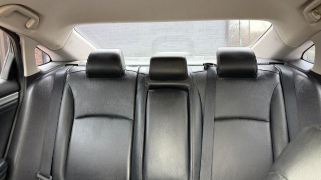 Honda Civic Touring Sedan CVT 2018