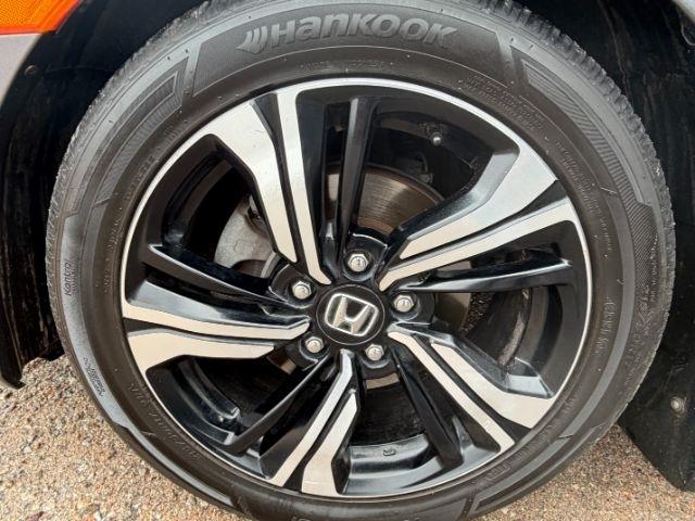Honda Civic Touring Sedan CVT 2018