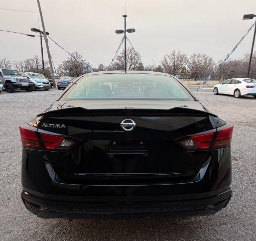 Nissan Altima 2.5 S 2022