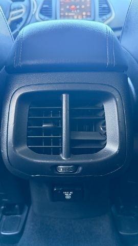 Jeep Cherokee Limited 4WD 2018