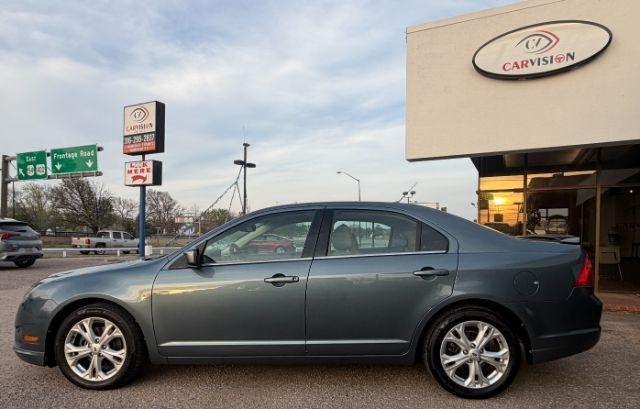 Ford Fusion SE 2012