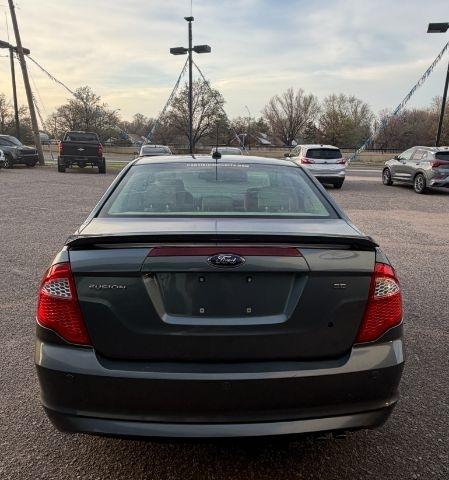 Ford Fusion SE 2012