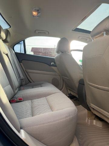 Ford Fusion SE 2012