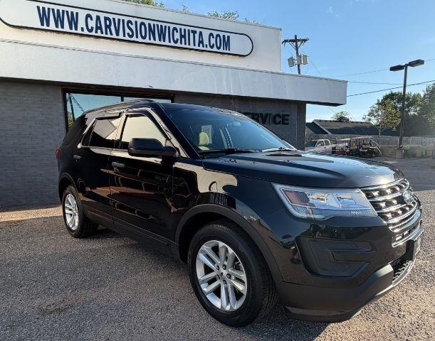 Ford Explorer Base FWD 2016