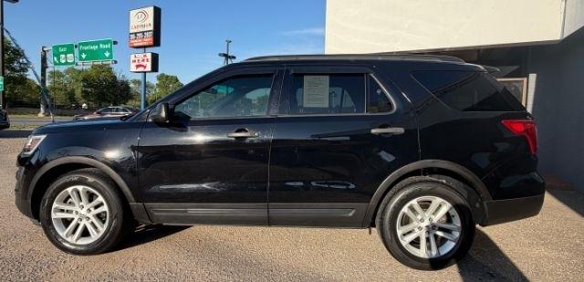 Ford Explorer Base FWD 2016