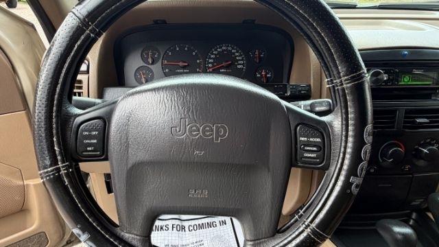 Jeep Grand Cherokee Laredo 4WD 2000