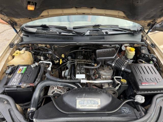 Jeep Grand Cherokee Laredo 4WD 2000