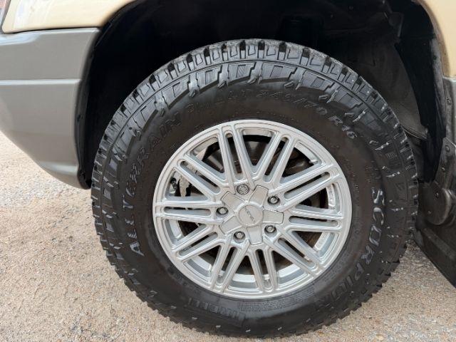 Jeep Grand Cherokee Laredo 4WD 2000