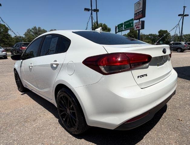 Kia Forte LX 6M 2018