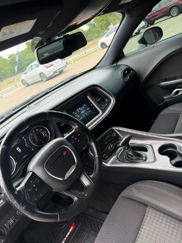 Dodge Challenger SXT 2015